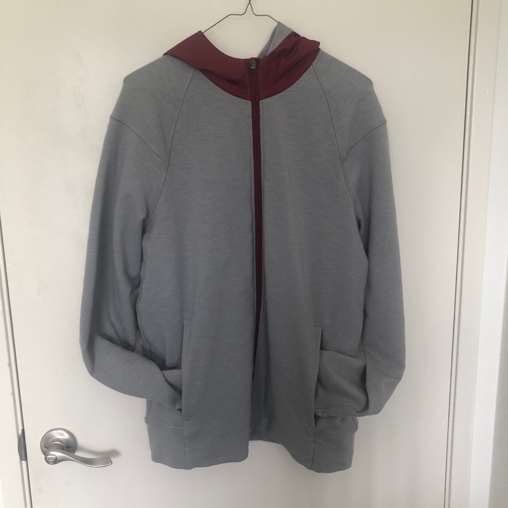 Lululemon zip up athletic hoodie. Men’s Medium